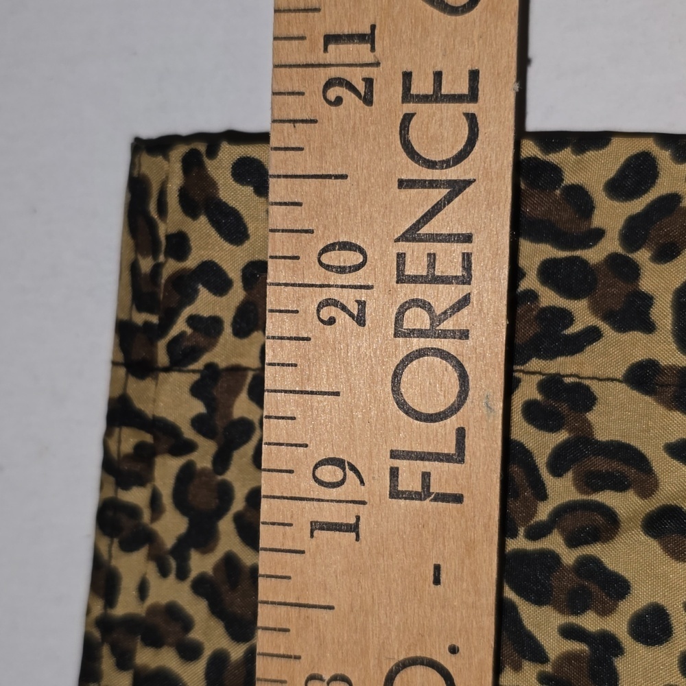 London Fog Cheetah Print Hooded Poncho One Size Fits Most - Picture 6 of 10